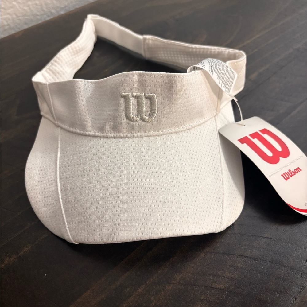 Wilson White Tennis Visor OSFA - Lightweight Adjustable Sun Visor- New with Tags